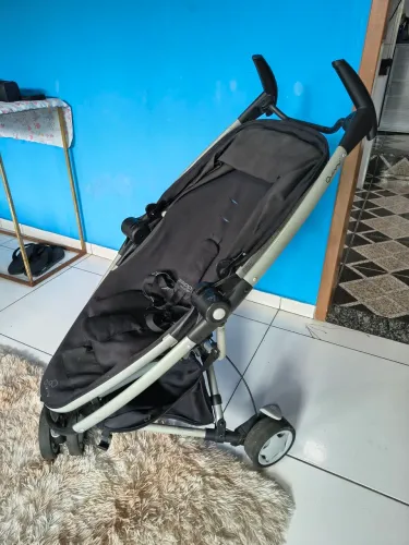 Carrinho de bebê Quinny Zapp Xtra 2