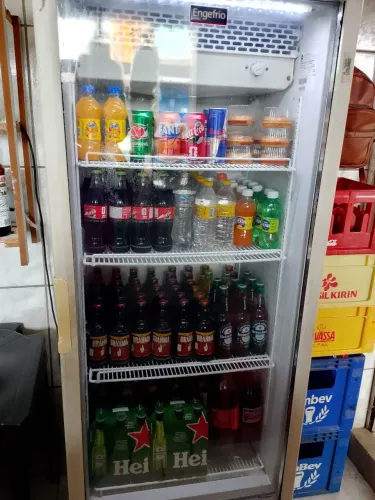 Vende-se um expositor 