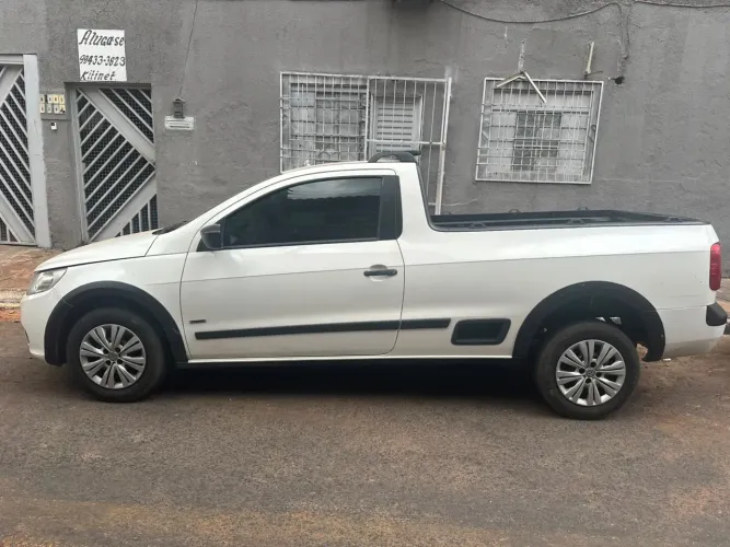 Volkswagen Saveiro 1.6 MI/ 1.6 MI Total Flex 8V (álcool) 2013
