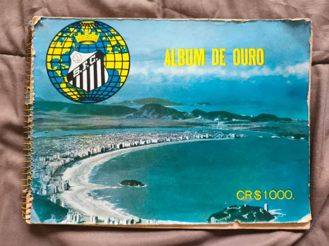 Álbum de ouro do Santos Futebol Clube anos 60, relíquia e raridade