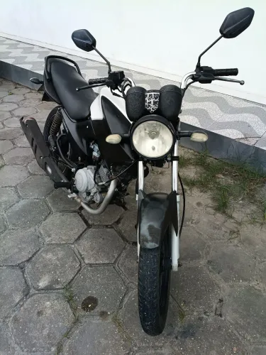 Yamaha YBR 125 factor ED 