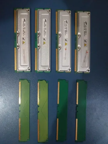 Memórias RAMBUS 512 e 128 CRIMM RDRAM