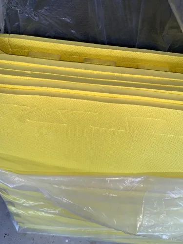 Vende-se placas de tatame de 20cm