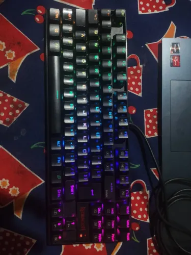 Teclado Redragon Kumara K552W RGB
