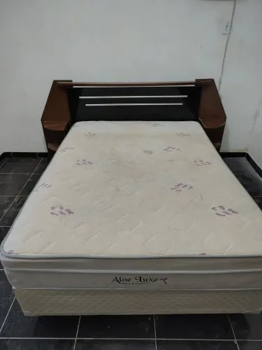 Cama box casal com cabeceira 