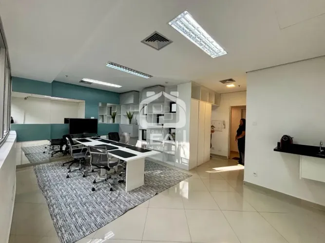 Conjunto comercial de 35m² para locação com 1 vaga de garagem na Vila Andrade | Zona Sul d