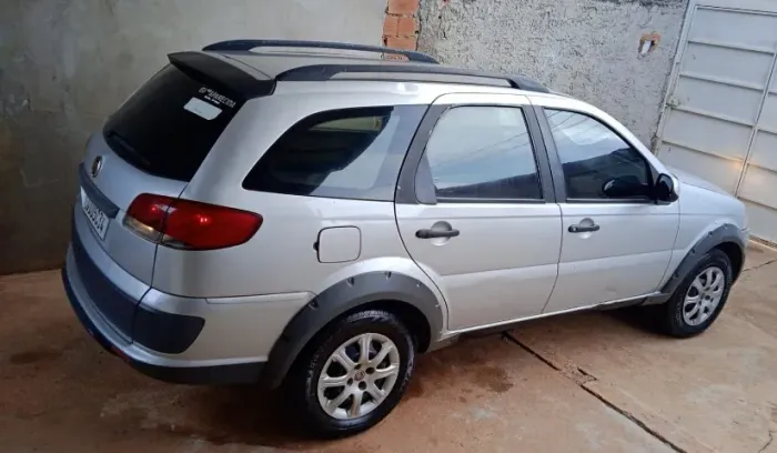 Fiat Palio Weekend Trekking 1.6 Flex 16V 5P 2015