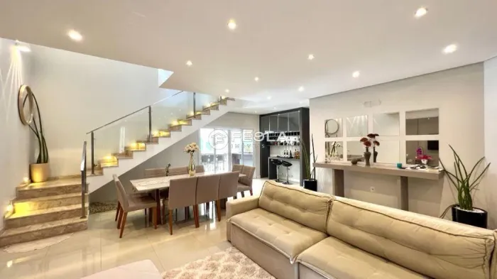 Casa à venda em Nova Odessa, Residencial Imigrantes, com 4 quartos, com 300 m²