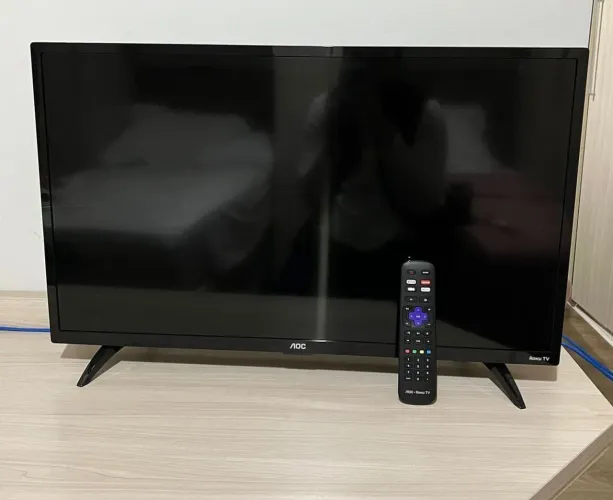 Vende se uma tv smart aoc