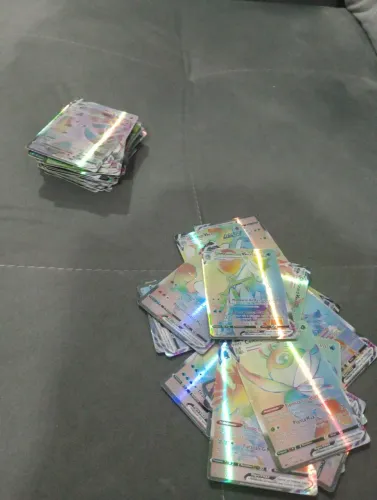 Vendo esses cards brilhantes 50 normal 30