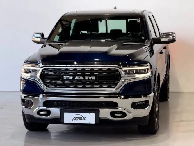 Ram 1500 Limited 5.7 CD 4X4 Aut. 2023