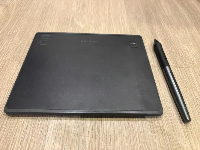 Mesa Digitalizadora Huion HS64 (excelente estado)