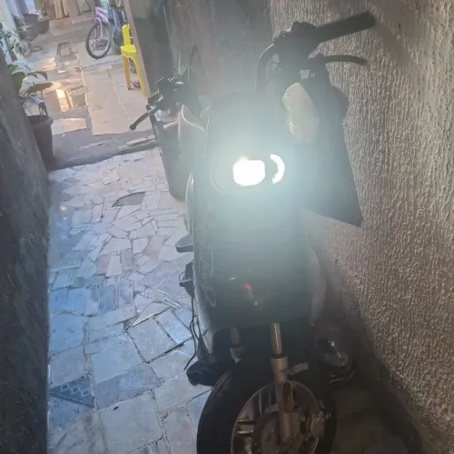 Moto elétrica 2mil leva , vindo buscar..