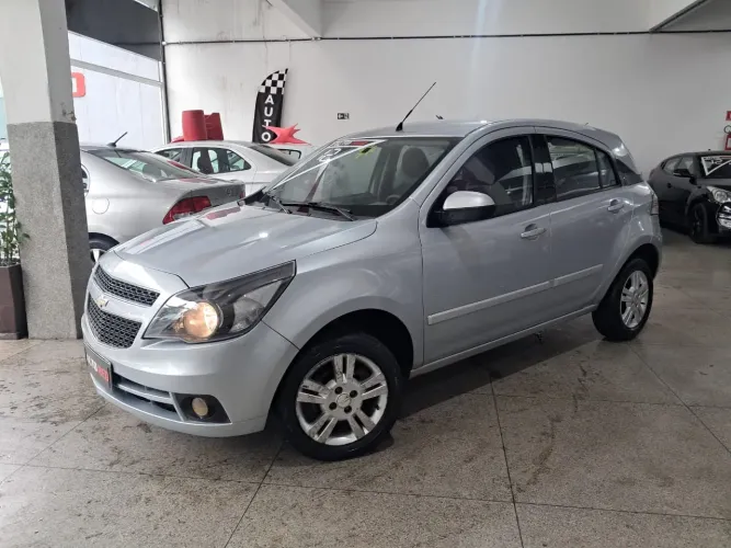 Chevrolet Agile LTZ 1.4 MPFI 8V Flexpower 5P 2012