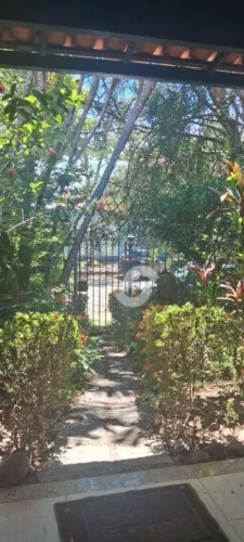 Casa com 5 dormitórios à venda, 450 m² por R$ 3.200.000,00 - Camboinhas - Niterói/RJ