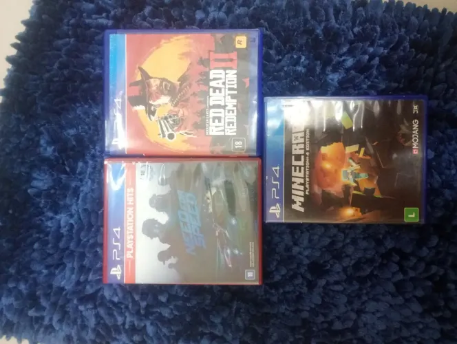 3 Jogos PS4 Mídia Física - Red Dead Redemption 2 + Minecraft + Need for Speed
