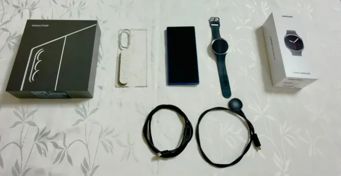 Samsung Z Fold7 512GB + Galaxy Watch8 LTE impecáveis