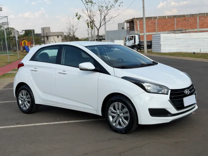 Hyundai HB20 C.style/c.plus 1.6 Flex 16V Aut. 2016