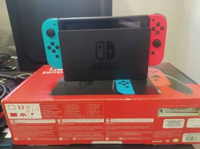 Nintendo Switch Completo + Pro Controller ? Pouco Uso, Tudo com Caixa