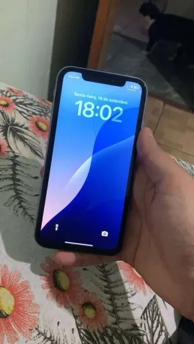 iPhone XR - 64gb