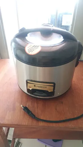Panela elétrica e grill