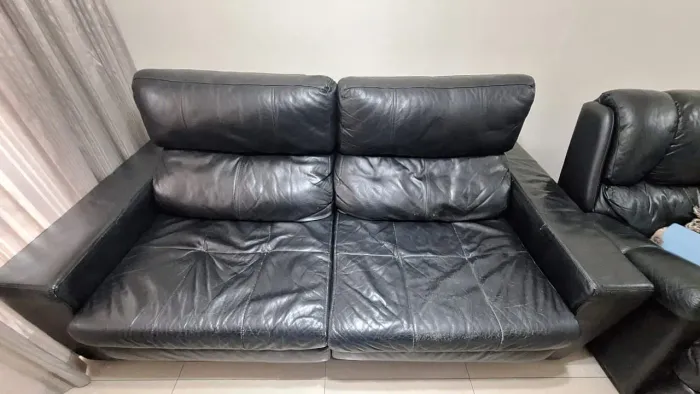 Sofá de couro