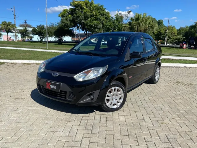 Ford Fiesta Sedan SE 1.6 16V Flex 4P 2012