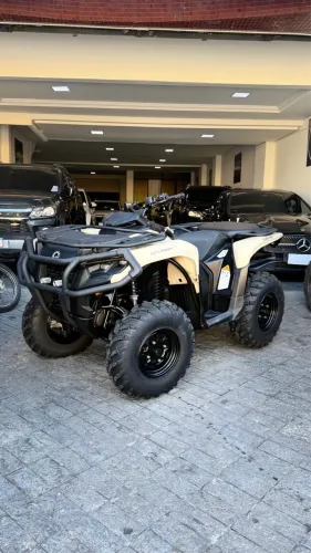 Quadriciclo can am pro 500