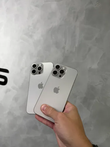 iPhone 15 pro Max 256gb COM GARANTIA!