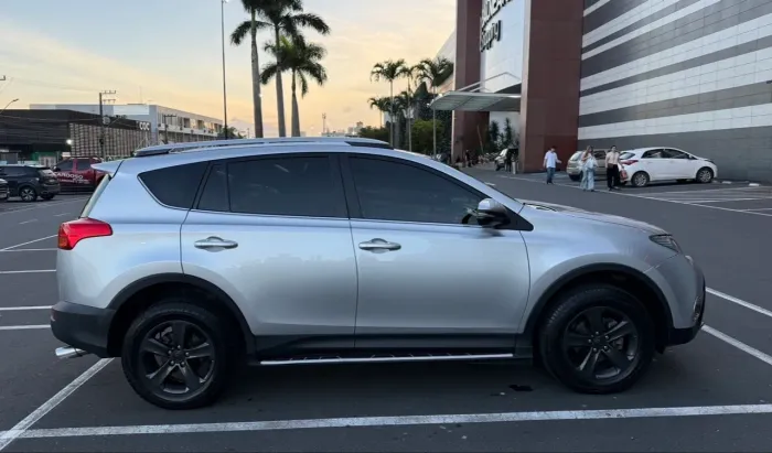 Toyota RAV4 2.0 4X2 16V Aut. 2013