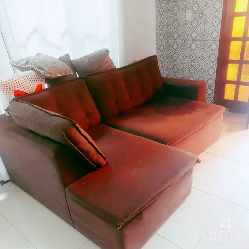 Sofa 3 lugares retrátil marrom escuro