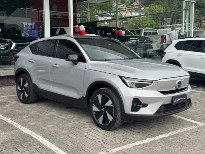 Volvo C40 Recharge Plus (elétrico) 2024