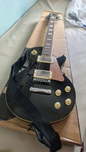Kit Guitarra LP completo para vender rápido