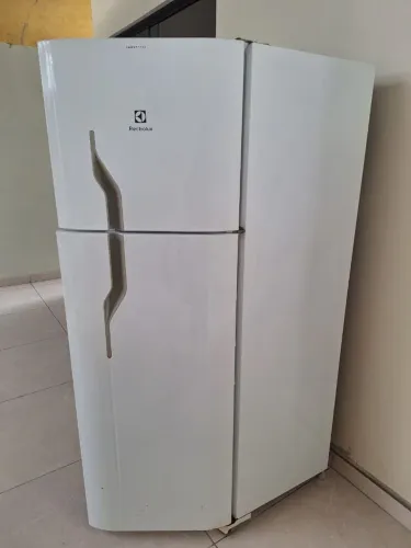 Geladeira Electrolux frost free