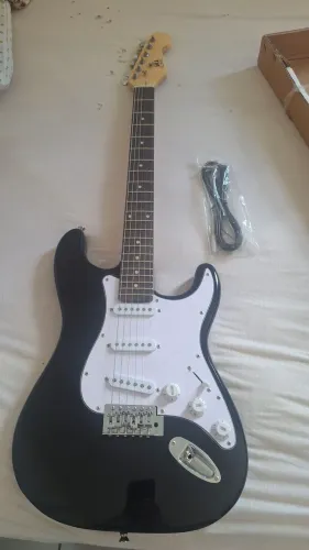 Guitarra Stratocaster König Preta (Aceito Violão + Volta em R$)