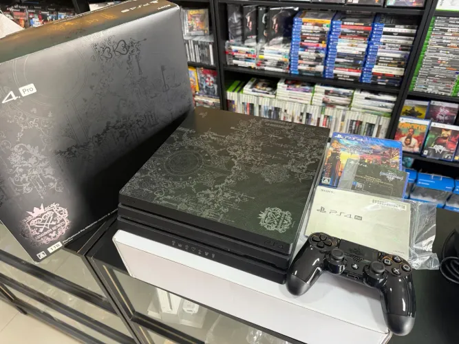 PlayStation 4 pro hino heartz completo