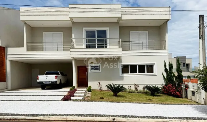 Casa á venda Condomínio Residencial Tripoli.