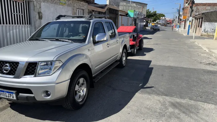 Nissan Frontier LE CD 4X4 2.5 TB Diesel Aut. 2011
