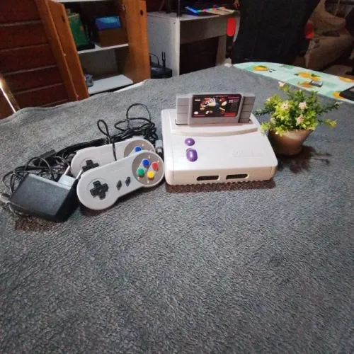 SUPER NINTENDO BABY ORIGINAL - EXCELENTE ESTADO DE CONSERVAÇÃO