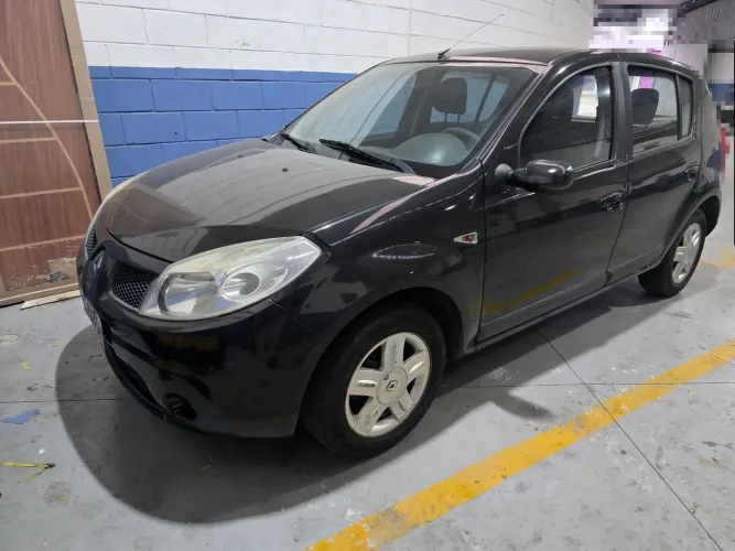 Renault Logan Authentique Hi-flex 1.0 16V 4P 2015