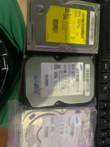 3 HDs Samsung Desktop - SATA e IDE - 160GB + 80GB + 40GB