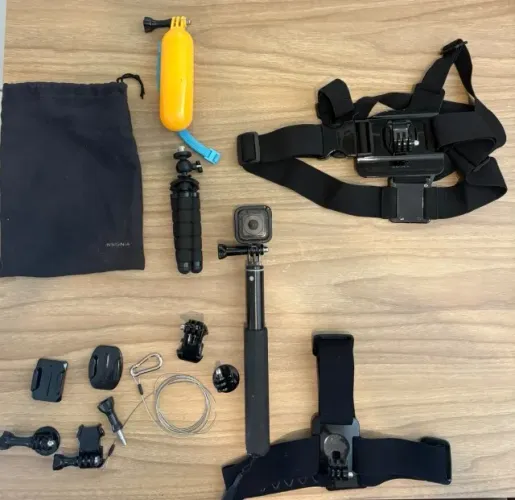 Camera GoPro HERO Session + Kit de Acessórios Insignia + Cartão 64GB