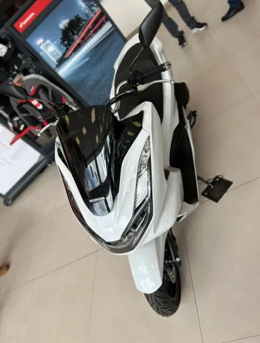 HONDA PCX CBS 26/27 CONSÓRCIO, FINANCIAMENTO, CARTÃO E A VISTA