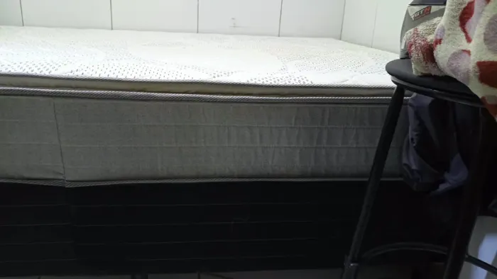 Cama casal. Comprada dia 28/09/26