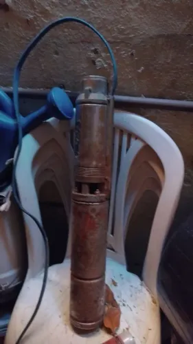 Bomba submersa