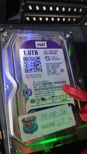 Hd de 1 tb wd funcionando, só está alerta