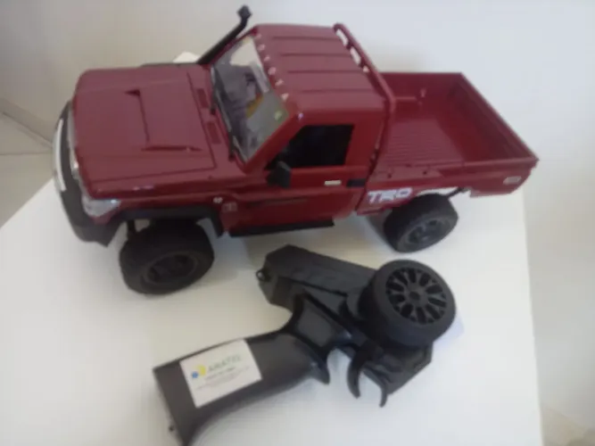 Caminhonete 4x4 RC