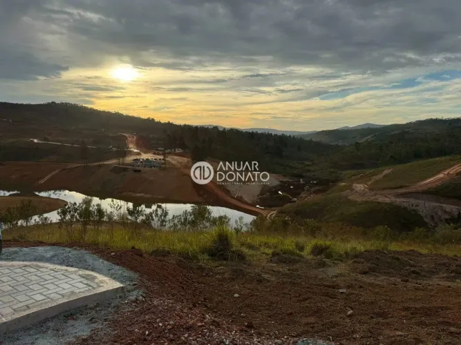 Condomínio Águas Residence - Lote / Terreno à venda na Anuar Donato