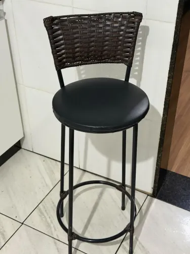 4 Banquetas altas