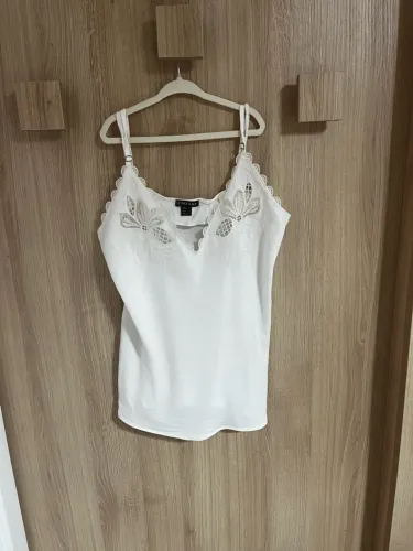 Blusa branca Zinzane